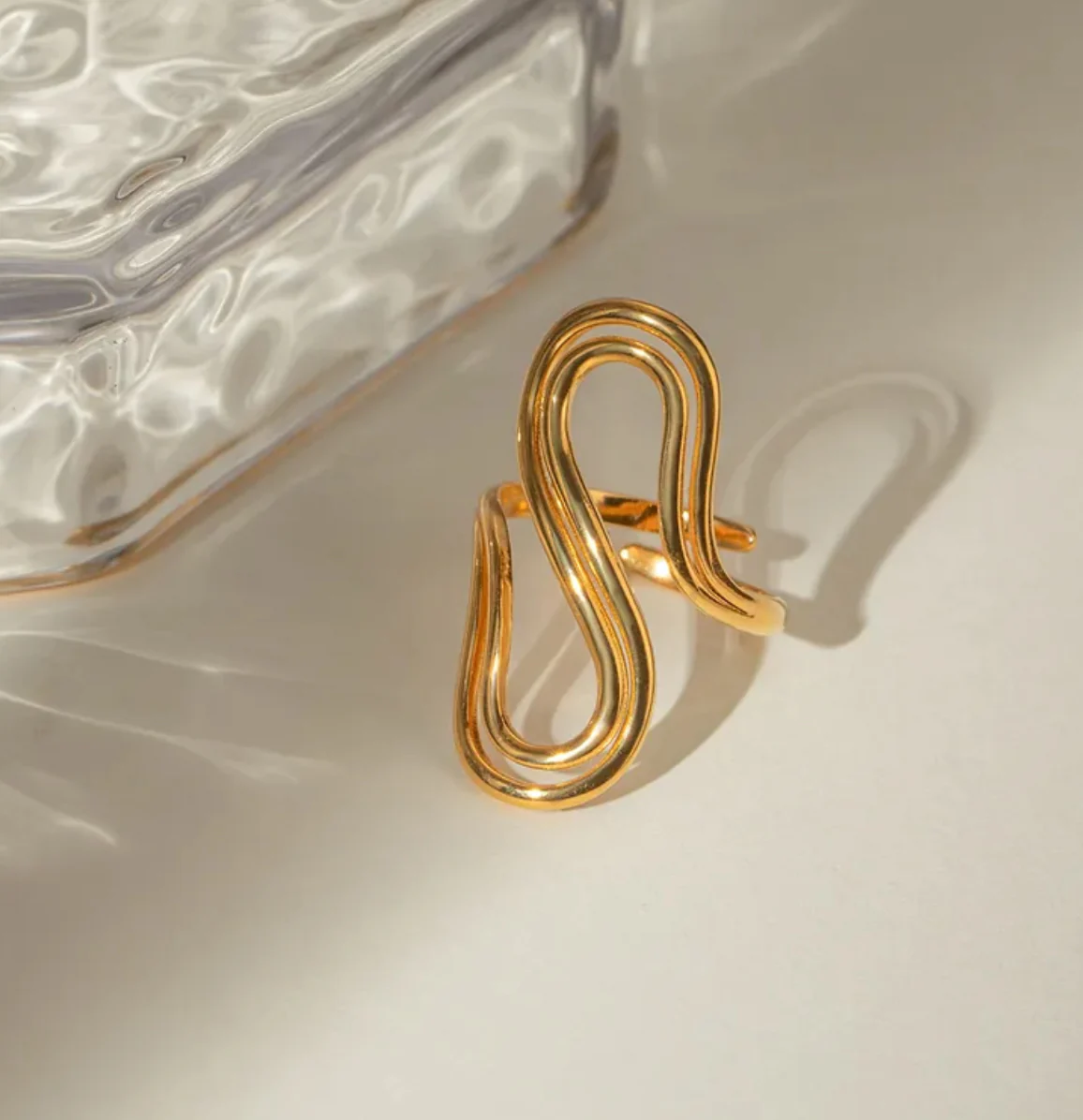 Eternal Flow Ring