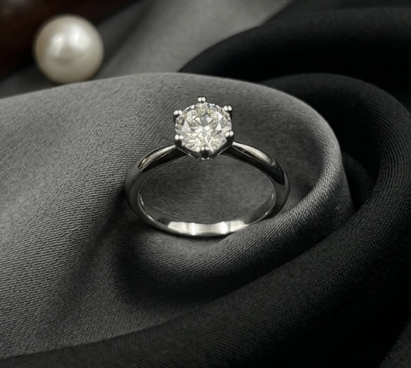 The Novelle Ring